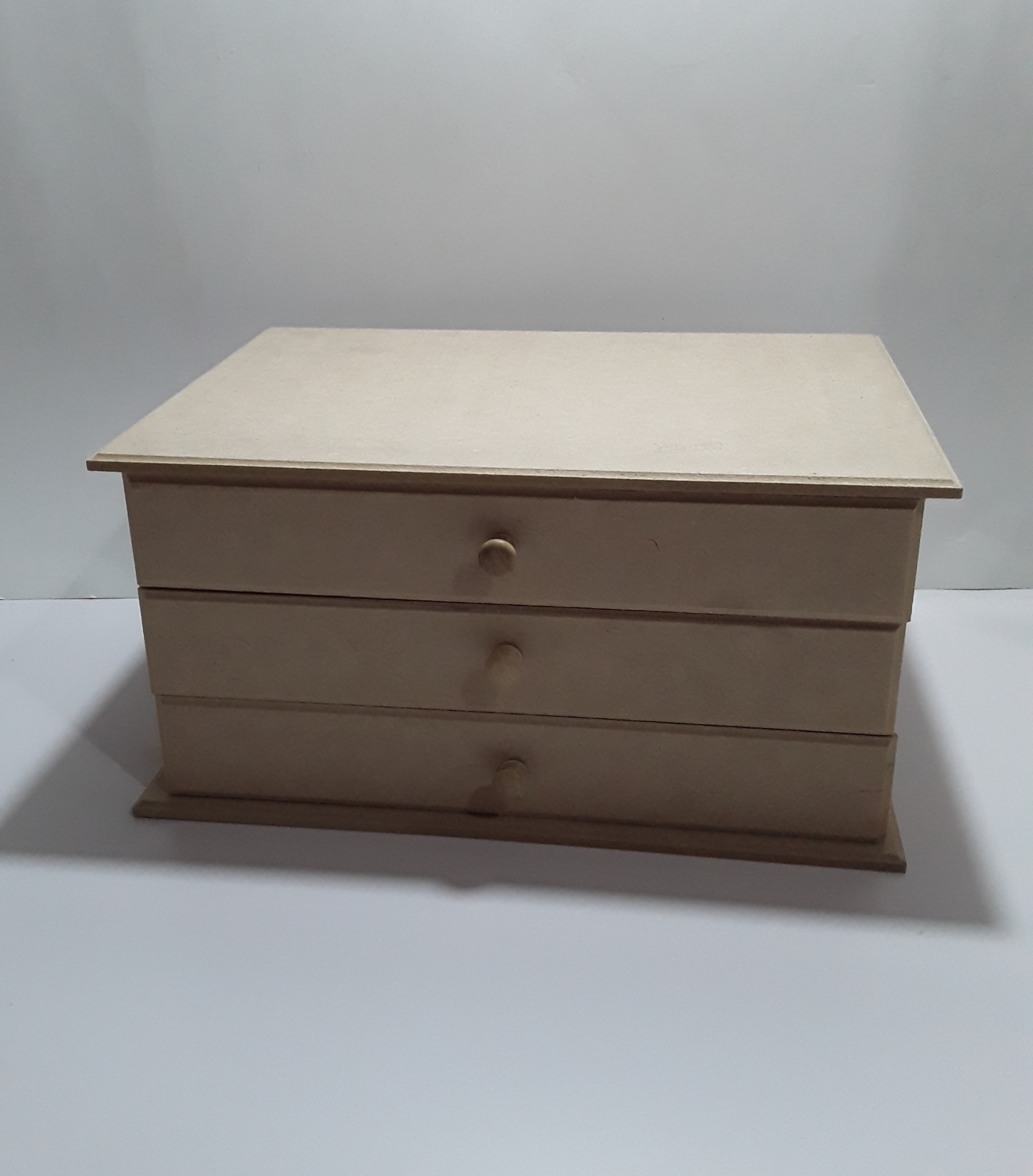 Cômoda Grande 32x22x16